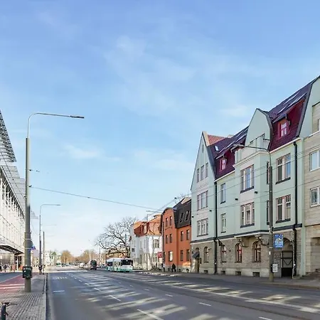 Urban-glam Centre With A Gym And Terrace Apartment *