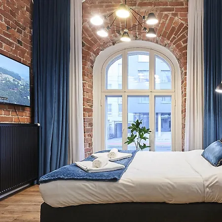Urban-glam Centre With A Gym And Terrace Apartment