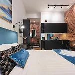 아파트 Urban-glam Centre With A Gym And Terrace 탈린