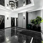 Urban-glam Centre With A Gym And Terrace 아파트 탈린
