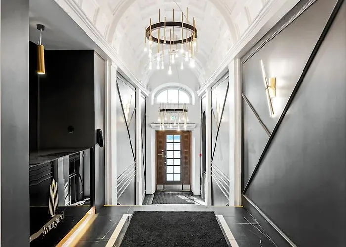 Urban-glam Centre With A Gym And Terrace